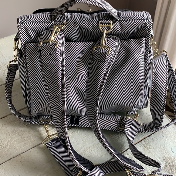 Jujube BFF Diaper Bag - Picture 4 of 6